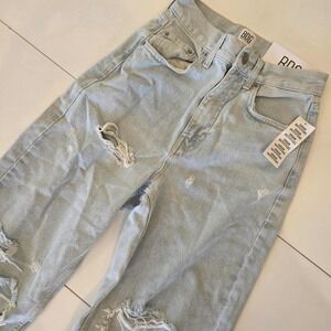 BDG Urban Outfitters High Rise Baggy Light Wash Ripped Jeans Size 26 100% Cotton